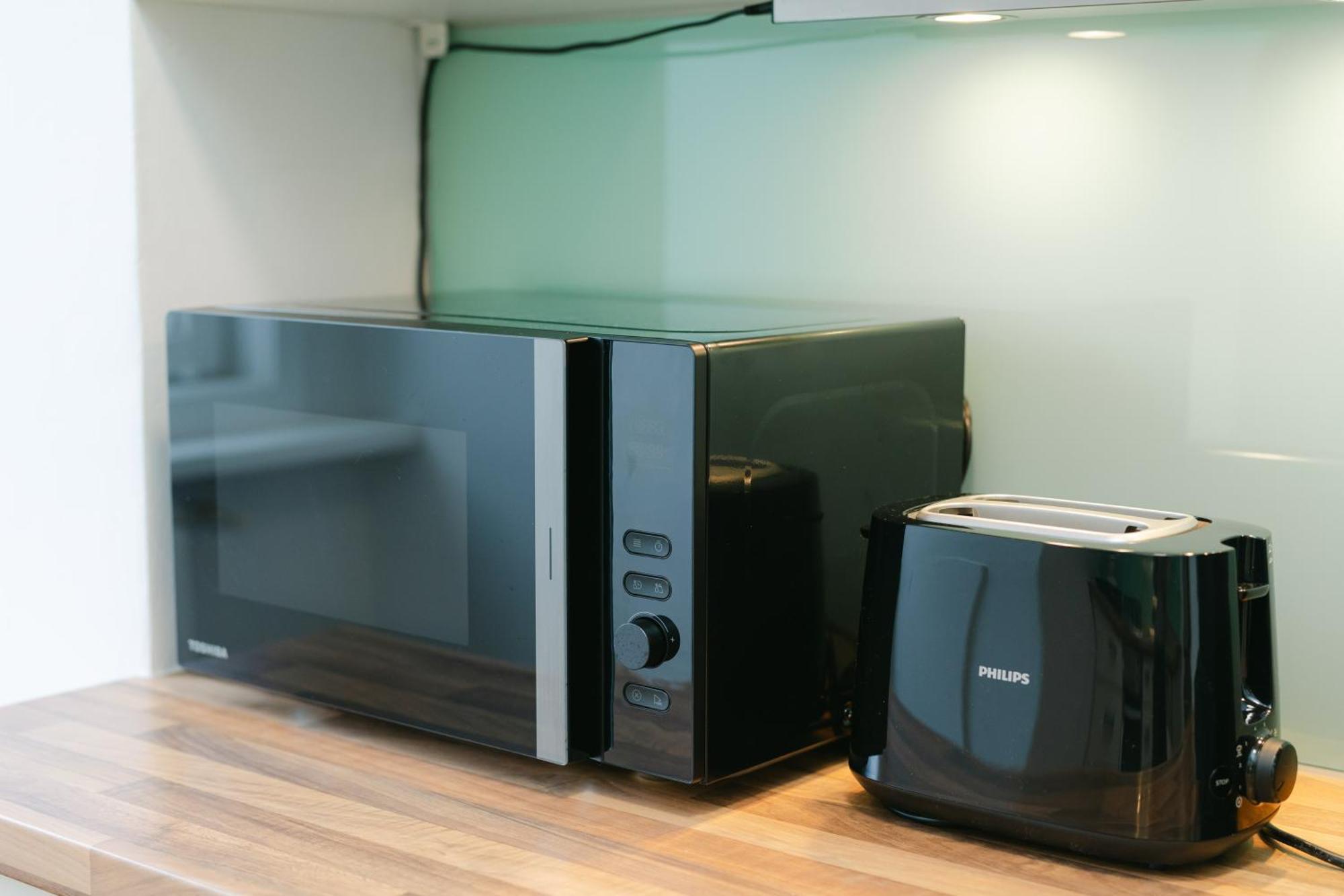 Apartment Comfy For 4-6, 5 Min To Center, No Lift Currently Wien